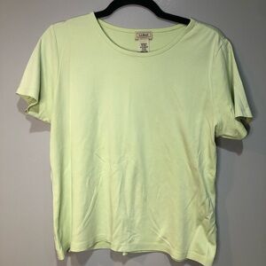LL LL Bean Green 100% Cotton Solid Basic Pullover Short Sleeve Tee Tshirt Womens
